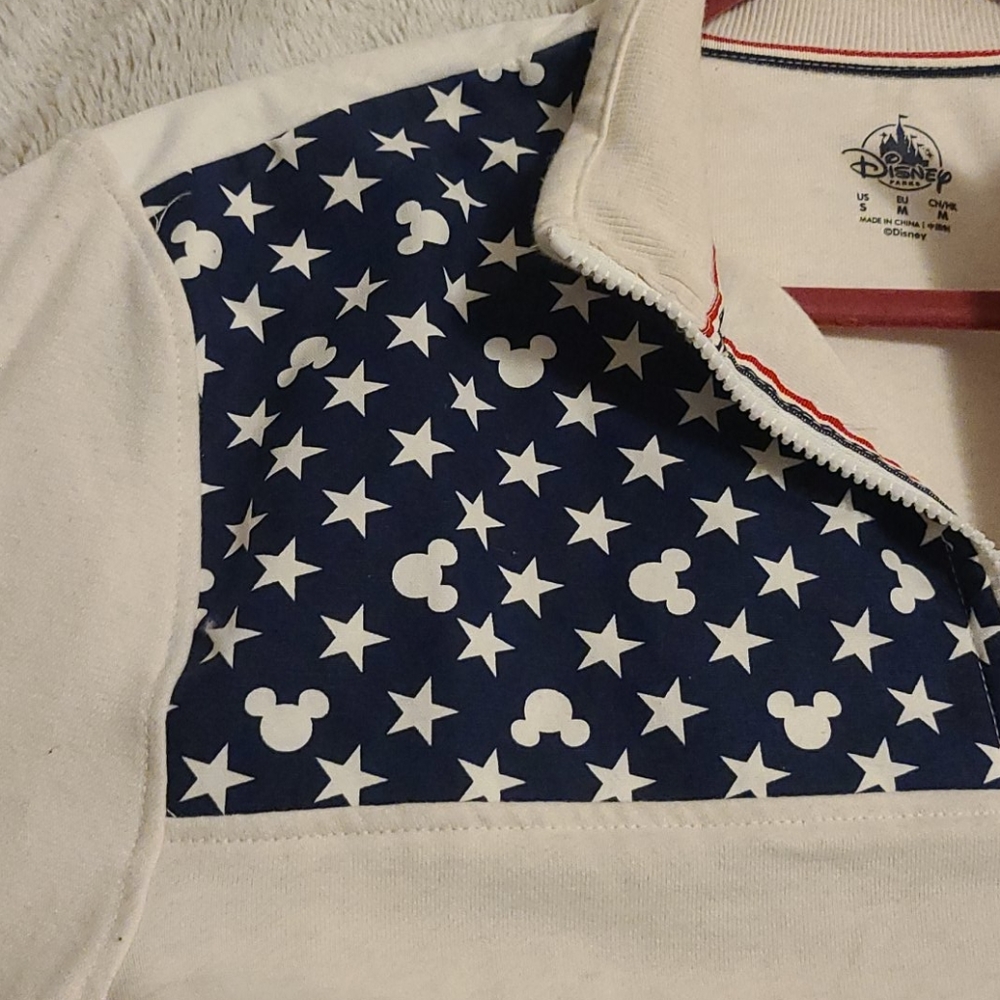 Disney pull over - Picture 2 of 5